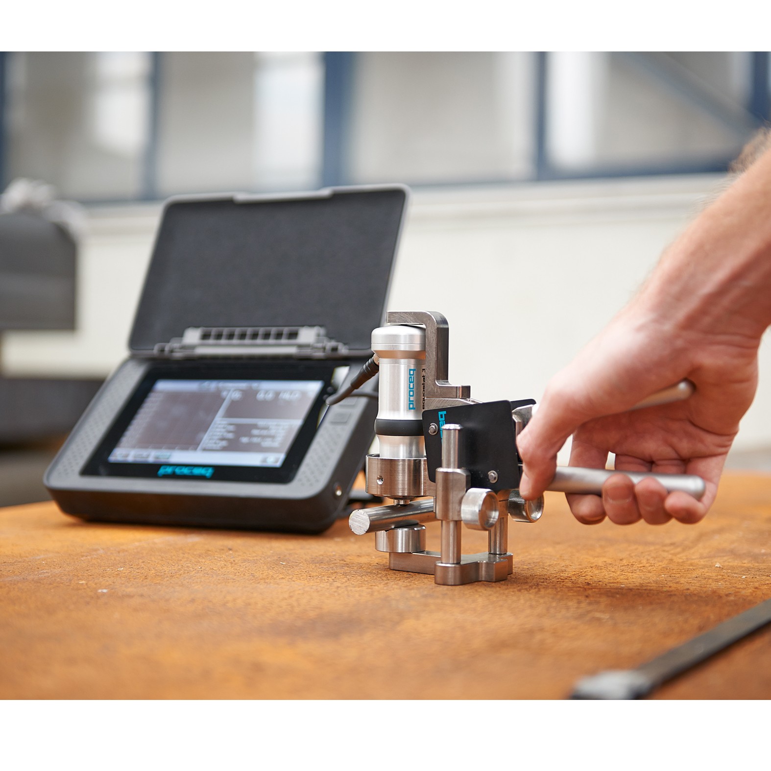 瑞士博勢 Proceq Equotip 550 Rockwell硬度計(jì)